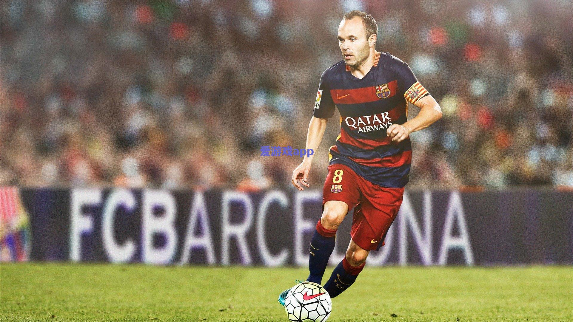 李楠国际赛场展风采 流利英语回应外媒彰显中国教练新形象